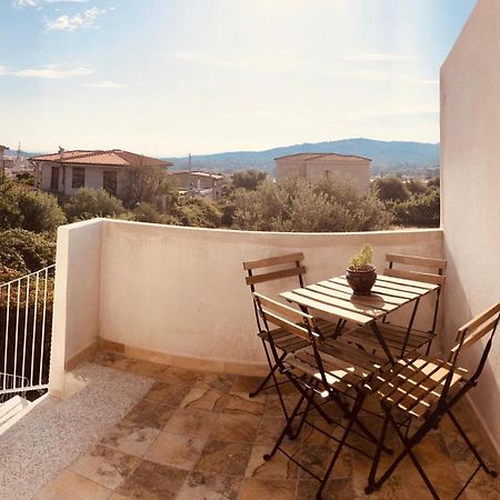 Siniscola Casa Vacanze Olmo מראה חיצוני תמונה